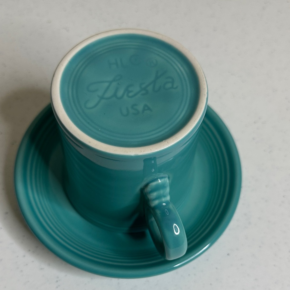 🎈🎈🎈SALE $6. 🎈🎈🎈
Fiesta Classic Rim Two Piece Coffee Mug Set.  Gently Used.